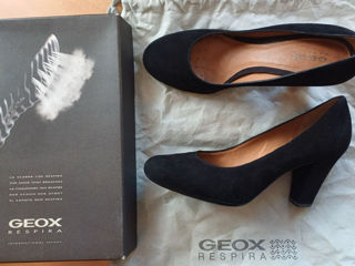 Туфли Geox 37раз / Pantofi Geox mar.37