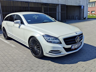 Mercedes CLS-Class foto 2