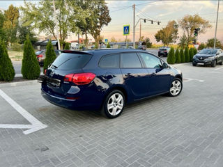 Opel Astra foto 9