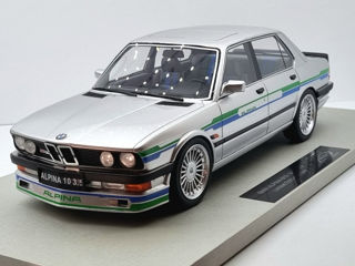 BMW E28 Alpina 1:18 foto 4