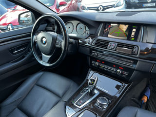 BMW 5 Series foto 8