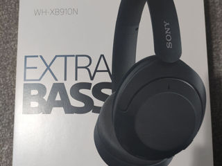 Sony WH-XB910N