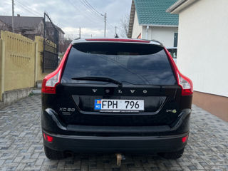 Volvo XC60 foto 4