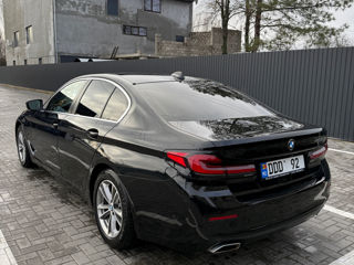 BMW 5 Series foto 5