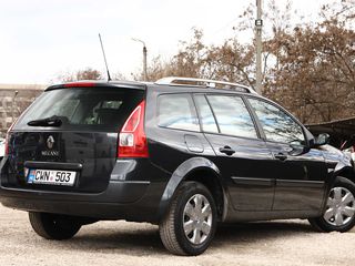 Renault Megane foto 4