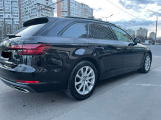 Audi A4 foto 6