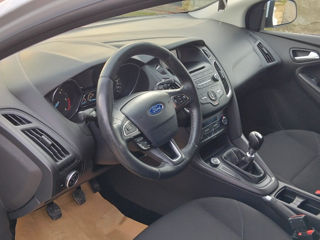 Ford Focus foto 7