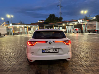 Renault Megane foto 2