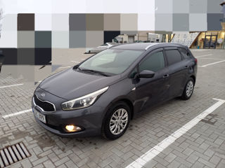 KIA Ceed foto 2