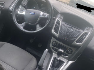 Ford Focus foto 4