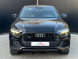 Audi Q8 foto 3