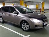 KIA Ceed Sw foto 3