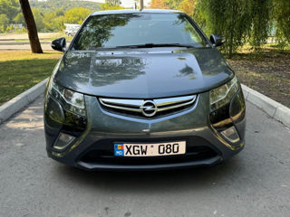 Opel Ampera foto 2