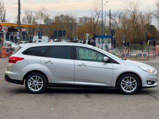 Ford Focus foto 5