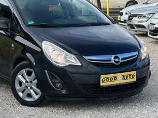 Opel Corsa foto 2