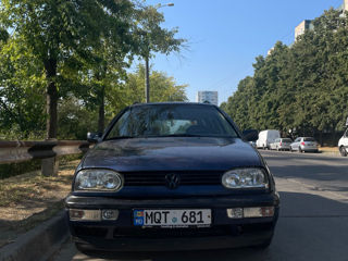 Volkswagen Golf foto 2