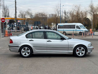 BMW 3 Series foto 5