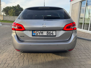 Peugeot 308 foto 6