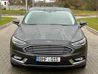 Ford Fusion foto 3