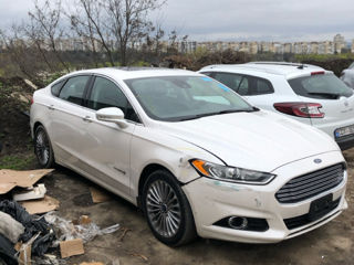 Ford Fusion foto 10