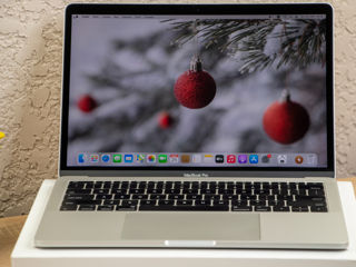 Top.Macbook Pro 13/ Core I7 6660U/ 16Gb Ram/ Intel Iris/ 512Gb SSD/ 13.3" Retina!!