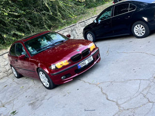 BMW 3 Series foto 8