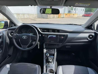 Toyota Auris foto 4