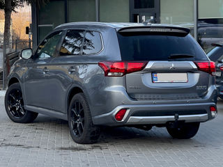 Mitsubishi Outlander foto 5