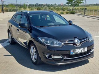 Renault Megane foto 2