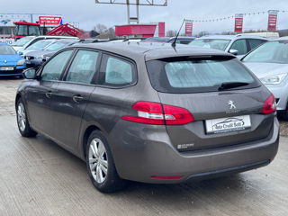 Peugeot 308 foto 6