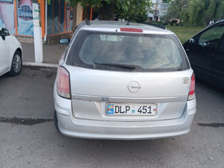 Opel Astra foto 7