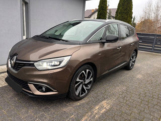 Renault Grand Scenic foto 2