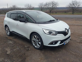 Renault Grand Scenic foto 9