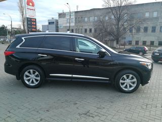 Infiniti QX Series foto 2