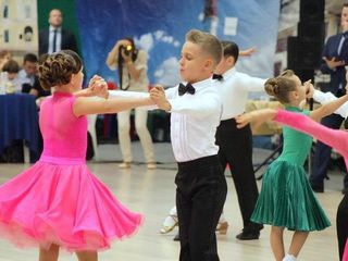Scoala de dans in Chisinau. Школа танцев в Кишинёве. foto 1