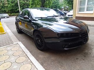 Alfa Romeo 159 foto 1