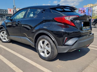 Toyota C-HR foto 7