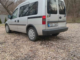 Opel Combo foto 6