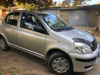 Toyota Yaris foto 5