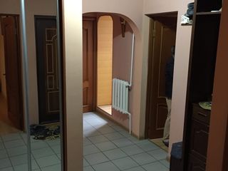 Срочно продам 3-х комн в центре 5/9 39900 евро! foto 7