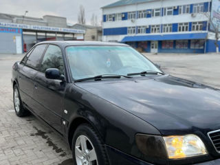 Audi A6 foto 2