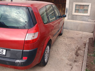 Renault Grand Scenic foto 3