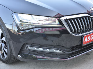 Skoda Superb foto 4