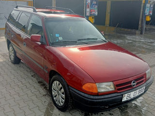 Opel Astra foto 2