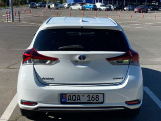 Toyota Auris foto 3