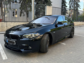 BMW 5 Series foto 5