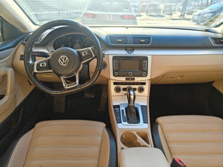 Volkswagen Passat CC foto 7