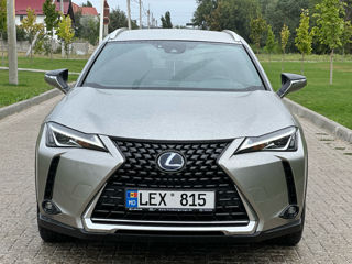 Lexus UX foto 3