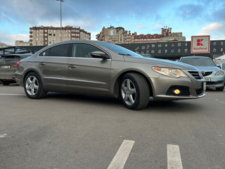 Volkswagen Passat CC foto 4