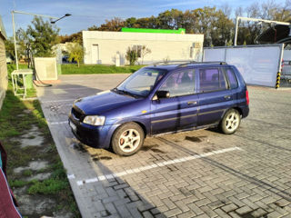 Mazda Demio foto 2